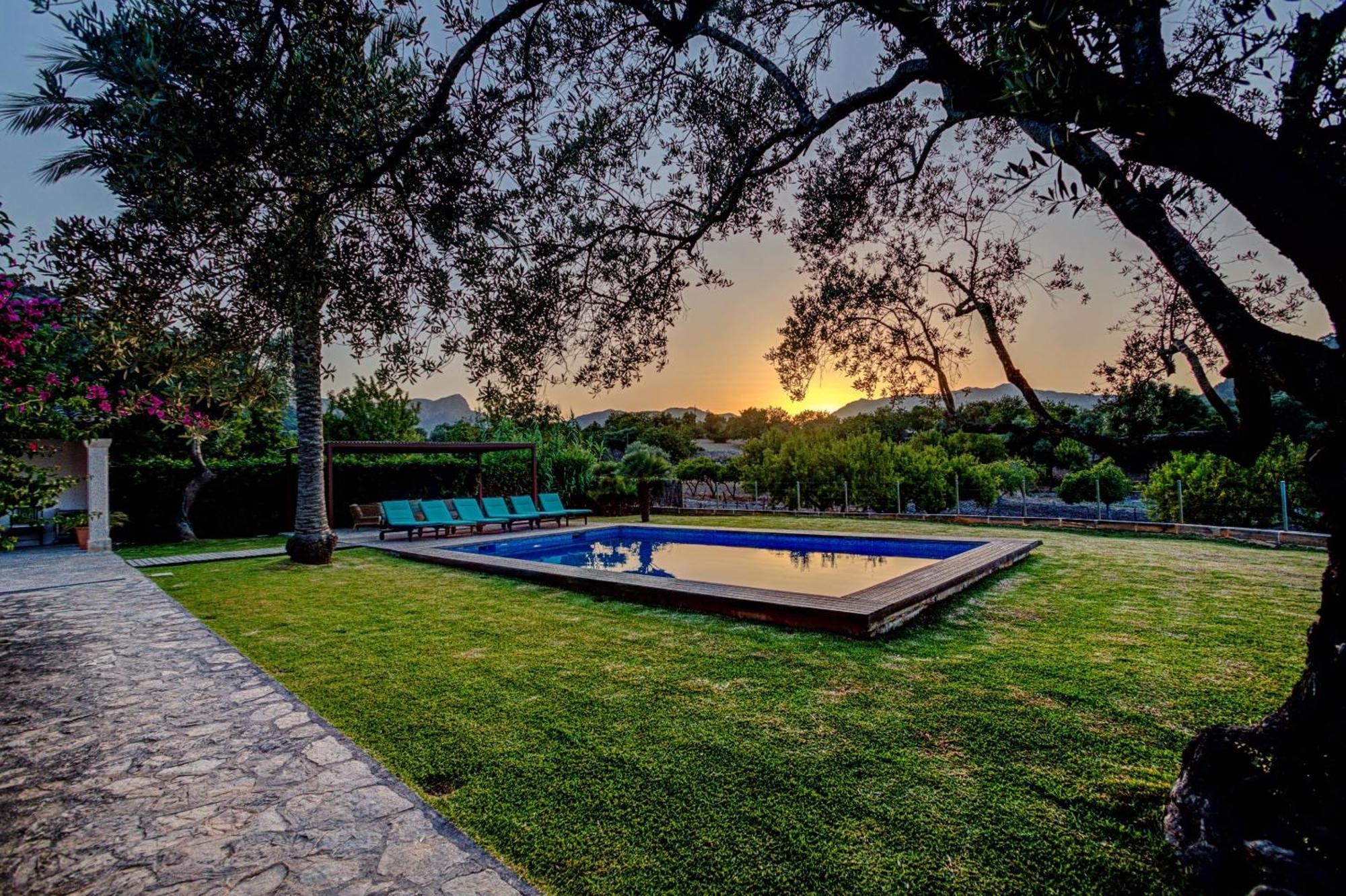 Villa Can Gallardo By Sealand Villas Pollenca Luaran gambar