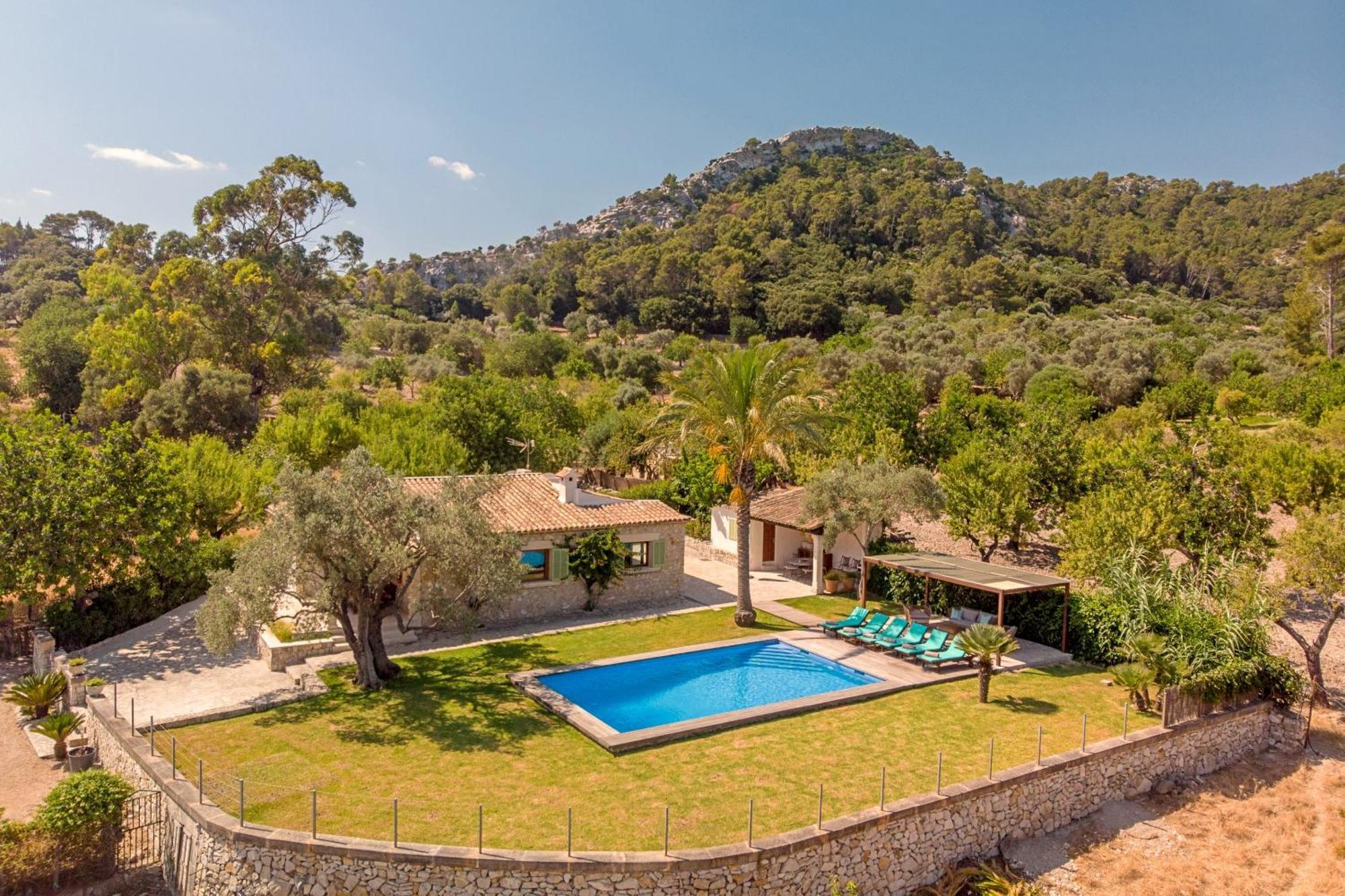 Villa Can Gallardo By Sealand Villas Pollenca Luaran gambar